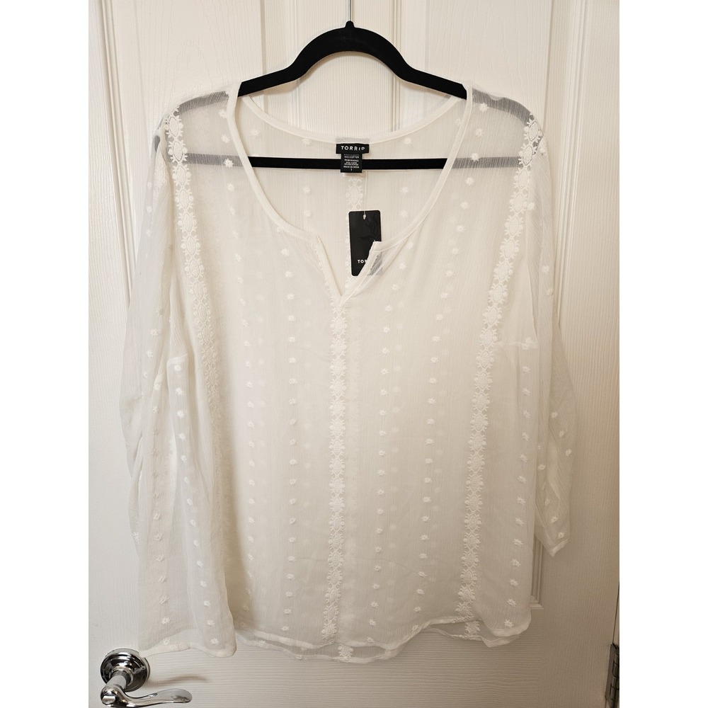 NWT Torrid White Sheer Pintuck Embroidered Long Sleeve Blouse, Plus 1X
